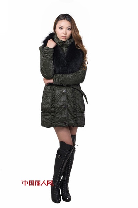 米舒羽绒服2012秋冬新款 教你打造轻熟女职场穿搭