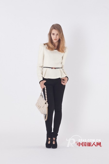 ONEMORE冬季新服轻熟女至IN名媛搭完美演绎