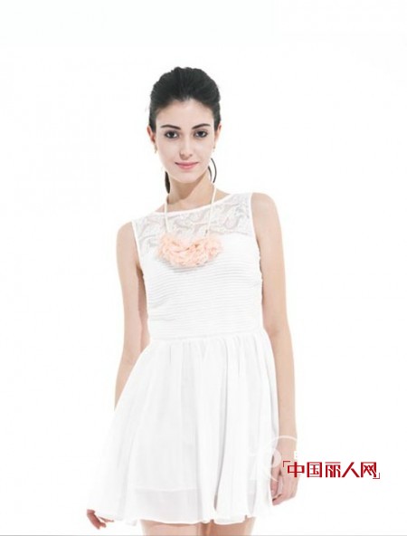 又到年末时  盘点BEVOLY时尚女装夏季畅销款