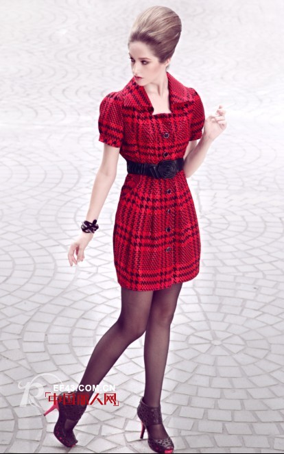 莎梵娜成熟女装 打造职场女强人人气装扮