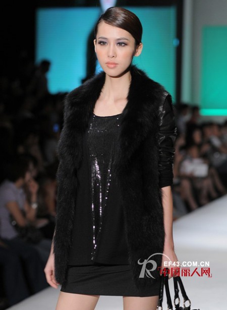 OCEANE奥莎尼品牌女装  高雅气质与时尚品位的双重体现