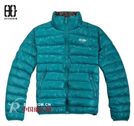 HE75DENIM冬季棉服,赶走臃肿打造时髦造型