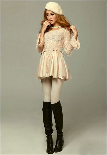 胖美人穿衣宝典:雪纺连衣裙+丝袜显瘦又时尚