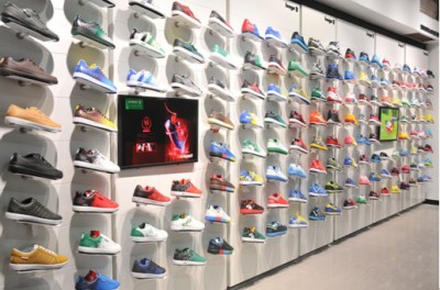 八哥板鞋世家夏季新品上市 完美契合终端形象