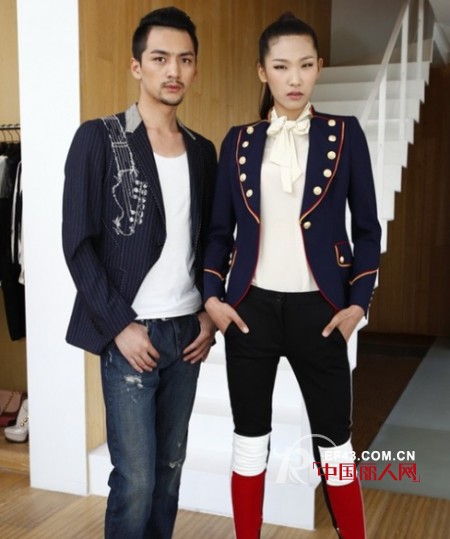 Moschino 品牌2012-13秋冬系列 精良裁剪的时尚先锋