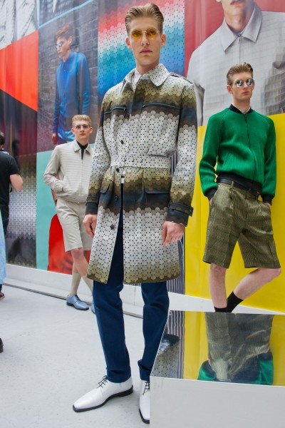 Jonathan Saunders时装发布会 建立迷幻的的奇妙空间