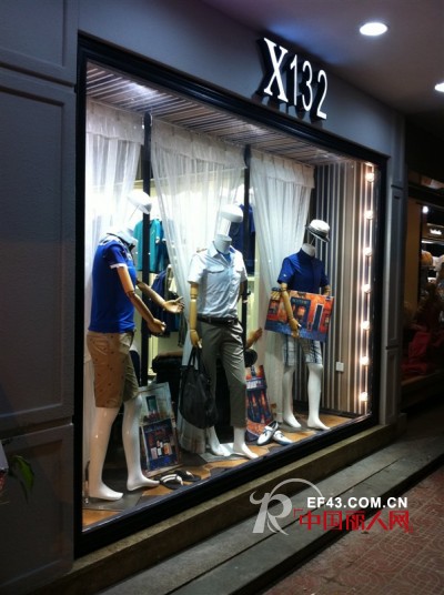 热烈祝贺X132男装福建福安专卖店6月盛大开业