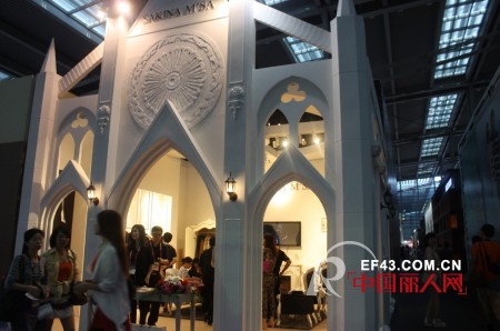 SAKINA M’SA女装盛装出席2012深圳服装展