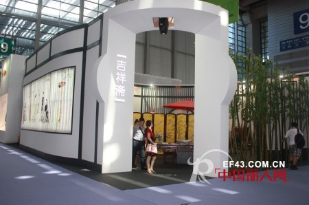 十年同堂——吉祥斋女装亮相2012深圳服装展