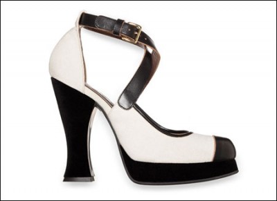 Marni品牌2012秋冬系列优雅复古鞋履