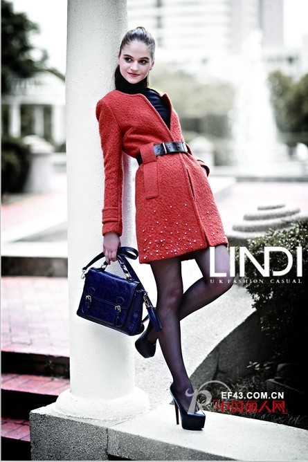 2012年冬“零典”品牌女装  演绎英伦风贵族气质