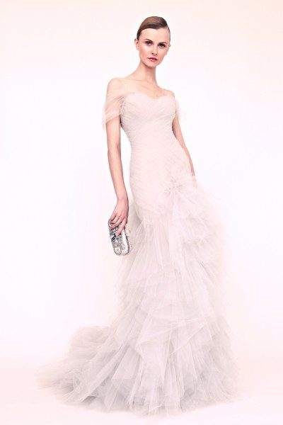 玛切萨新品女装 展示如花般美丽的女性形象