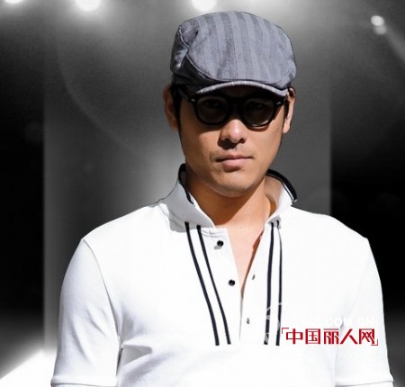 男装品牌大全 汉崇品牌男装掌握理想时尚