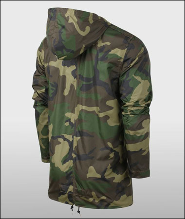 NIKE秋季迷彩款男式冲锋衣 霸气侧漏