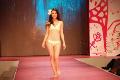 日贝尔(La EIBELLE)内衣2013春夏订货会完美落幕