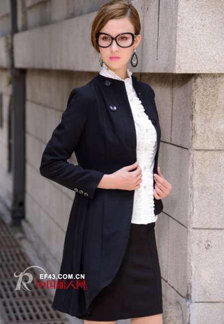 雪雯服饰 尽显舒适与时尚