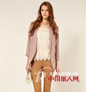 经营优雅时尚女装   加盟【江南人家】