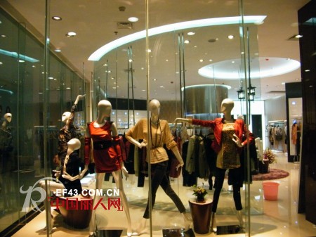 热烈庆祝迪斯廷·凯品牌女装重庆大渡口专柜盛大开业