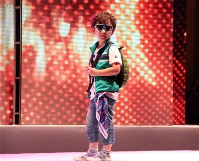 海崴国际潮流童装 绽fun2013春夏新品梦幻发布