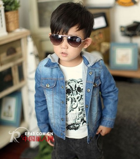 国庆出游潮搭    赚足回头率