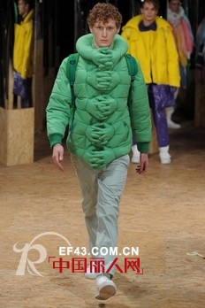 Si Chan趣味服装 Hug ME羽绒系列