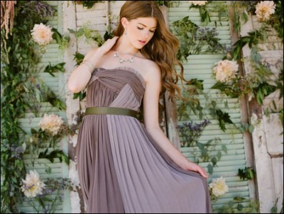 温馨婚纱系列 Ruche品牌2012礼服精选