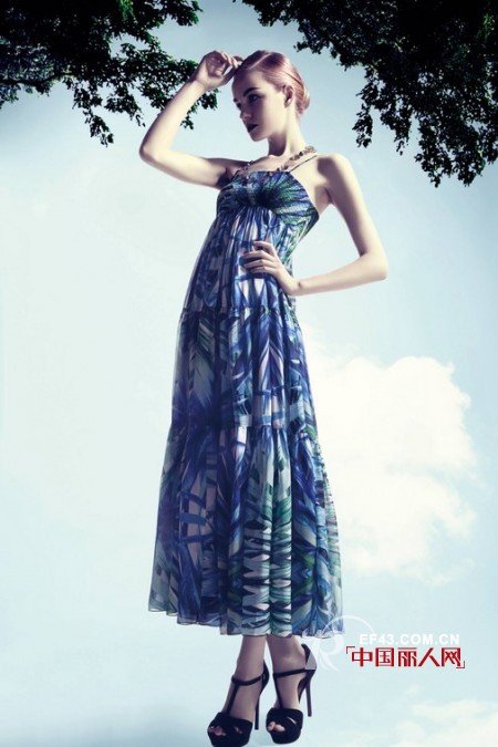 萨玛莉丹女装 为都市女性营造“身体的美丽栖息”