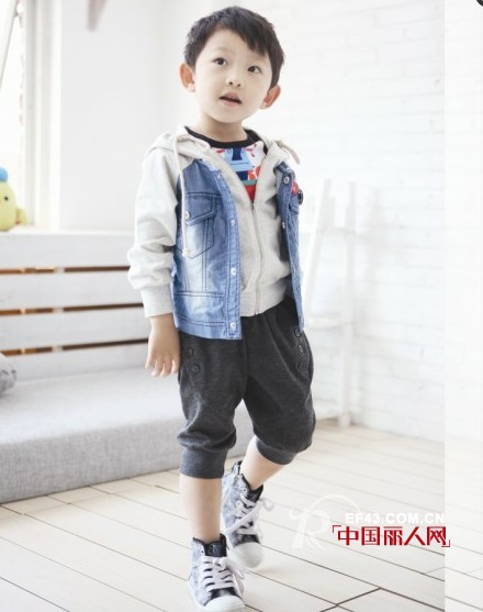 凯莉贝尼斯-lillinills