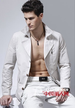 奔驰罗纳品牌男装  展现男士王者风范