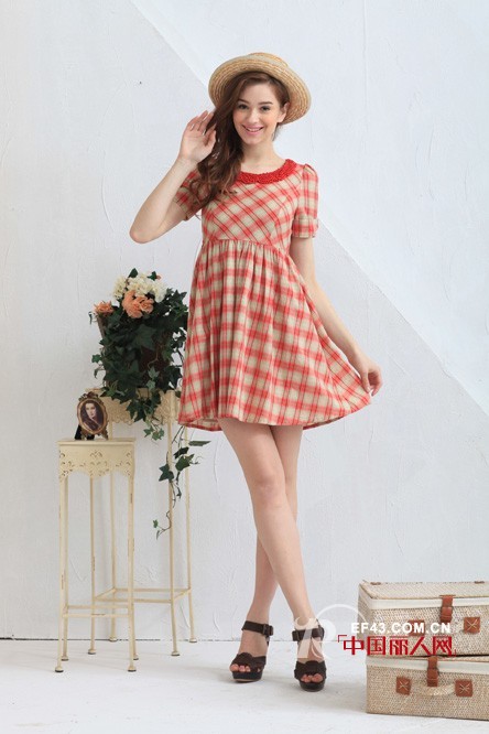 为美而设计 为经典而创造——秋熠品牌女装