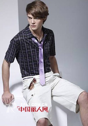 奔驰罗纳-BENZRONA