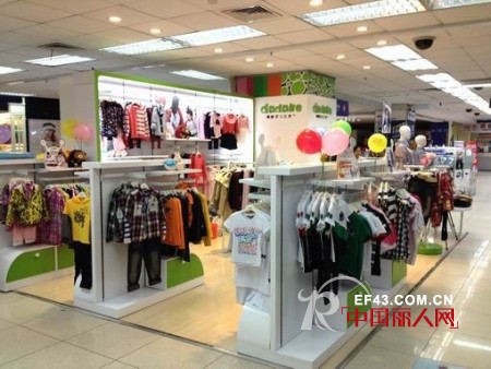 嘟嘟可儿深圳南山崇尚百货店隆重开业