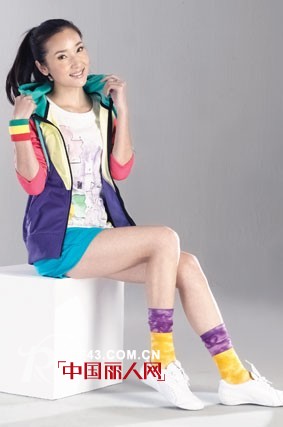 足装秀服饰 开启全新的生活视角