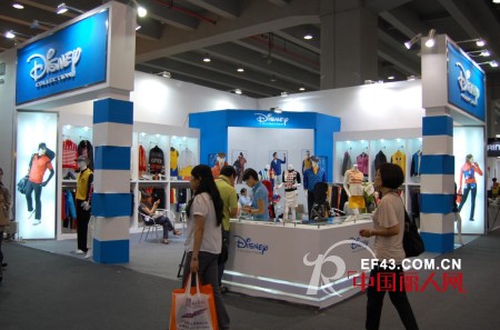 Disney时尚休闲运功服饰精彩亮相2012广州国际服装展