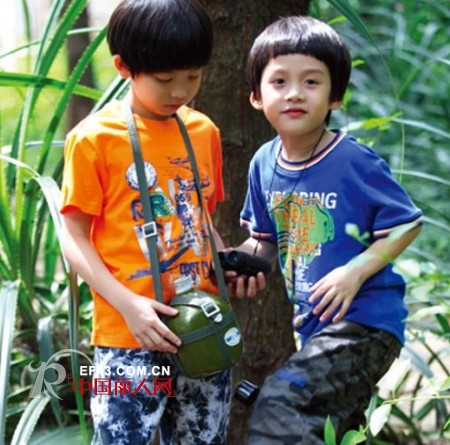 “小木马”顺应四季的变化   打造高档童装