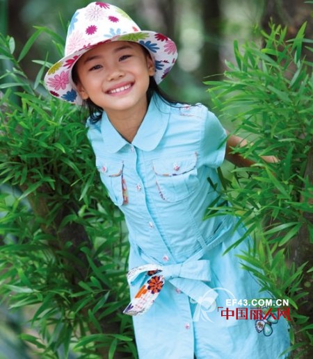 “小木马”顺应四季的变化   打造高档童装