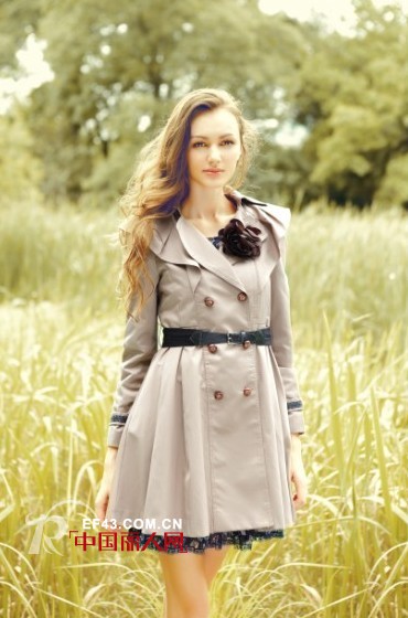 热烈祝贺木翌品牌女装2013春季新品发布会今日盛大开幕