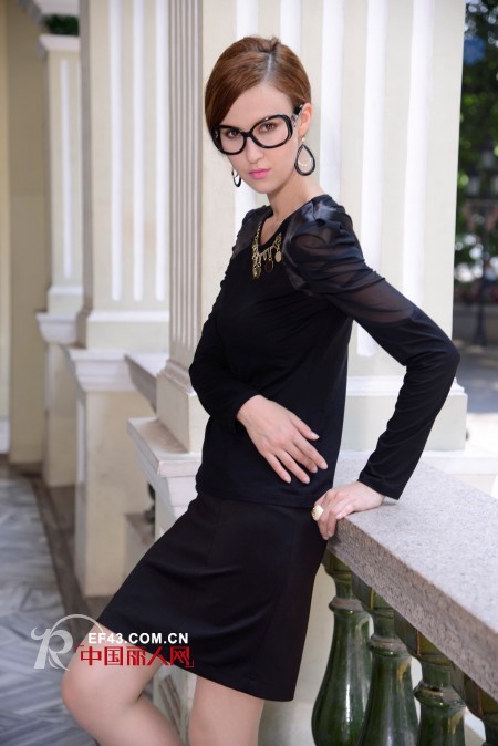 梦蝶舞女装 职场,约会两不误的着装搭配