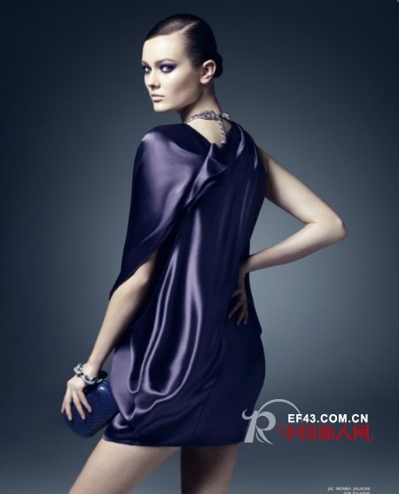 歌力思女装  永恒演绎都市女性的独特个性