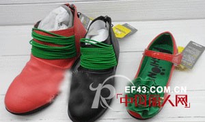 时尚狗狗品牌童鞋2012秋冬新品