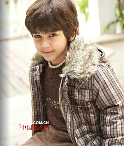 奥克汤姆童装   带来浪漫经典的法兰西风情