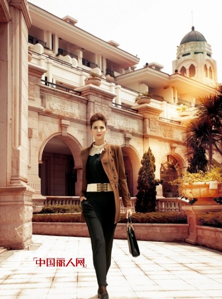 红凯贝尔时尚女装 抒写优雅,自信女人