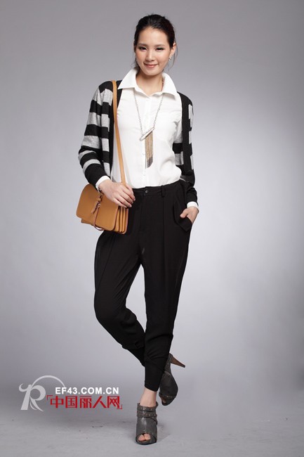 丹诗格尔女装 自信与快乐,时尚与浪漫