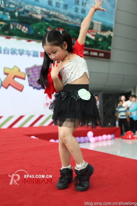 舒朗女装牵手车模大赛  关注少儿时尚生活