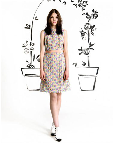 2013度假服装MoschinoCheapandChic凸显春的气息