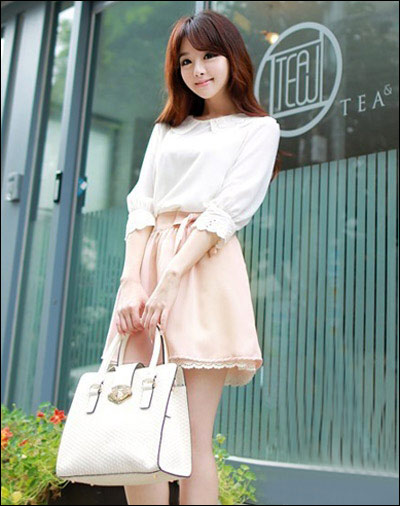 秋季韩范服饰巧搭配  清新时尚搭出来