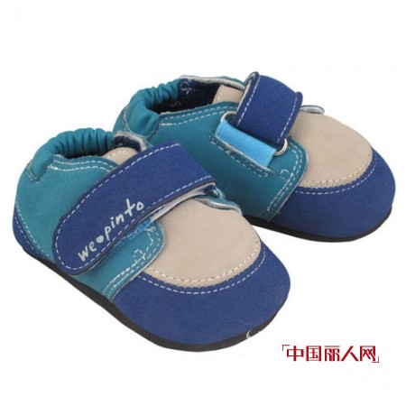 品优马健康童鞋   专注于优质面料与舒适鞋底的搭配