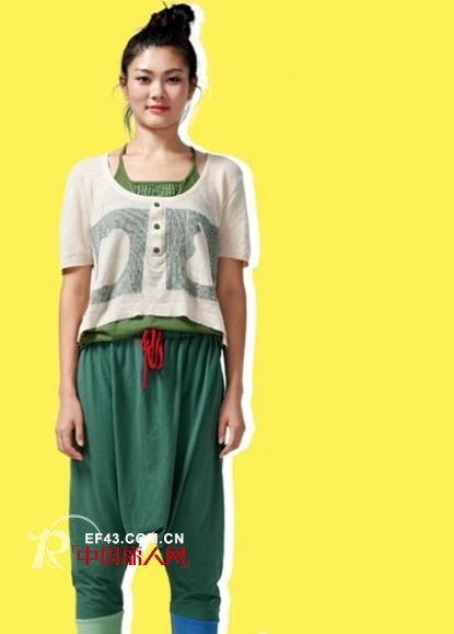 “MOVEUP幻走”女装  抛开奢华表象回到初始