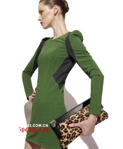 弗卡时尚女装 诠释融入生活的品牌女人风尚