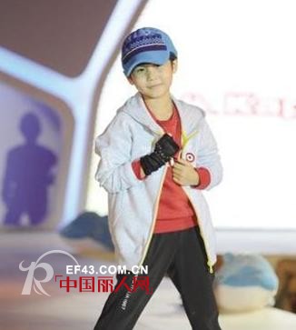 派克兰帝儿童时装发布秀  奏响孩童成长印记的时光序曲